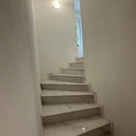 Panorama 아파트 *